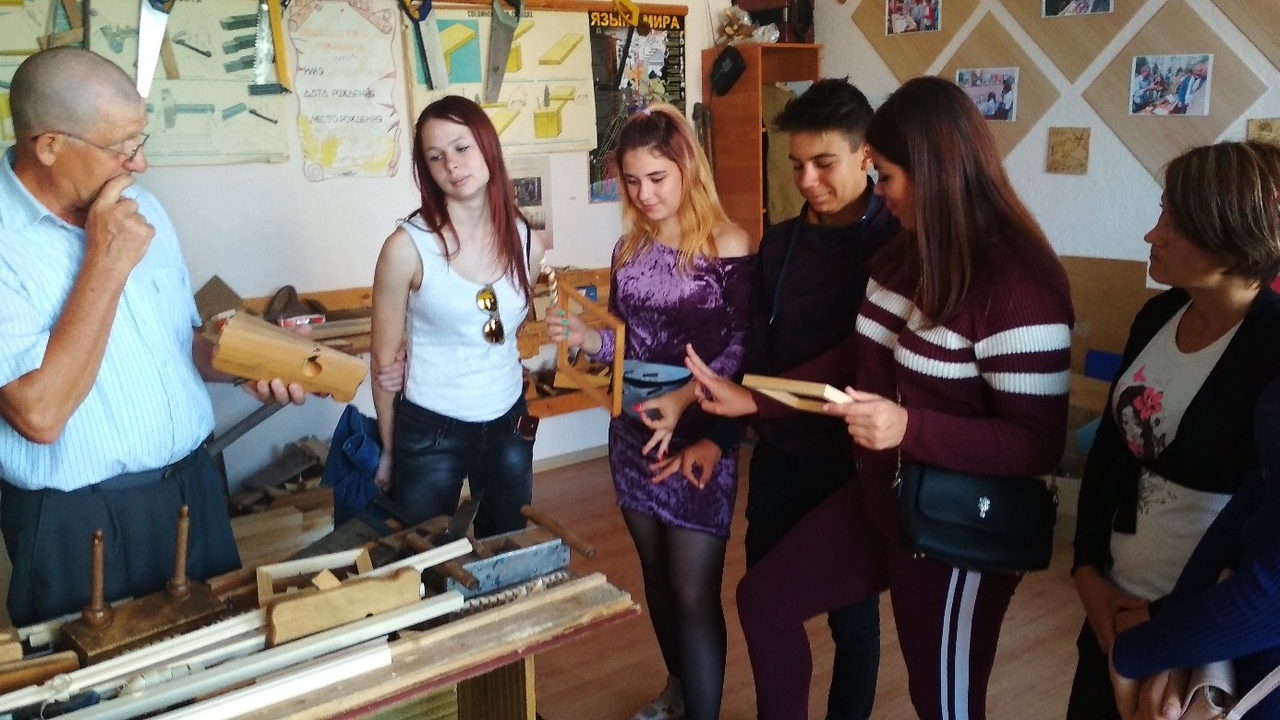 «Мастерская чудес» по художественной обработке древесины в Старом Осколе возрождает традиции